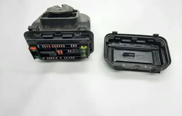BMW 1 F20 F21 Fuse module 9337879 9224872