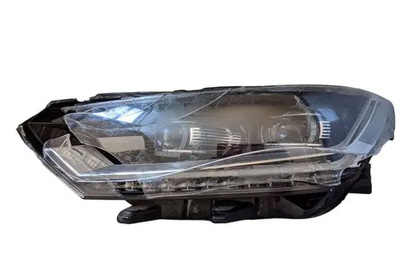 Volkswagen PASSAT B8 Headlight/headlamp 3G1941081G 90136114