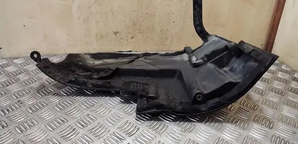 Volkswagen Transporter - Caravelle T4 Other under body part 02G825235