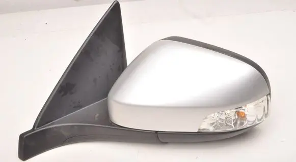 Volvo C30 Front door electric wing mirror 