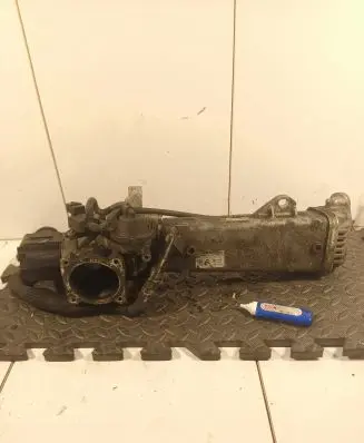 Volvo S60 EGR valve cooler 30757742 70304900 1016600364