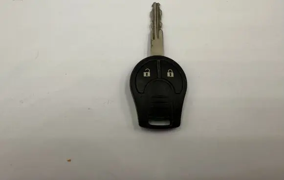 Nissan Note (E12) Ignition key/card 