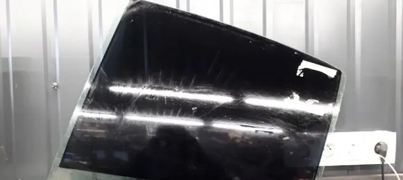 Renault Laguna II Rear side window
