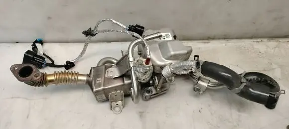 BMW 5 E39 EGR valve 28400