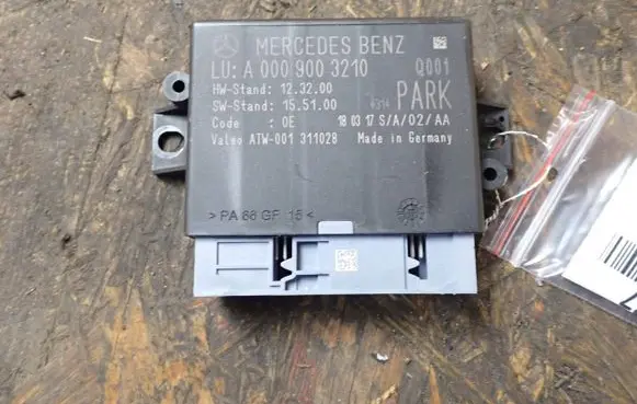 Mercedes-Benz GL X166 Parking PDC control unit/module A0009003210