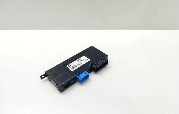 BMW 5 F10 F11 Gateway control module 9243210 9243210AI01 61359243210