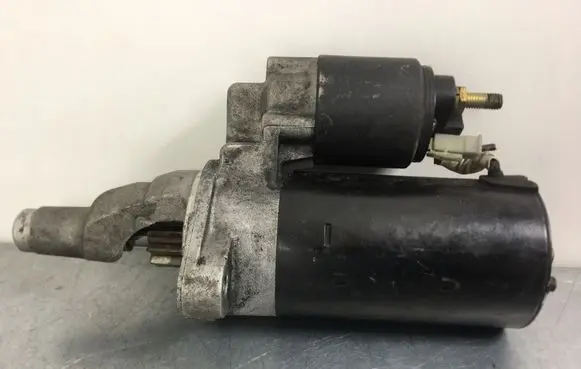 Audi A4 S4 B6 8E 8H Starter motor 059911023H