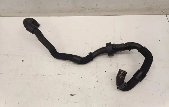 Audi A3 8Y Engine coolant pipe/hose
