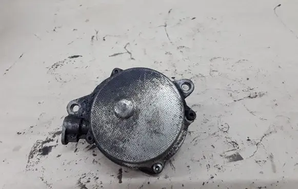 BMW X3 E83 Vacuum pump 700437012 1166779123204 06T0411540