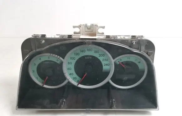 Toyota Corolla Verso AR10 Speedometer (instrument cluster) 83800-0F090