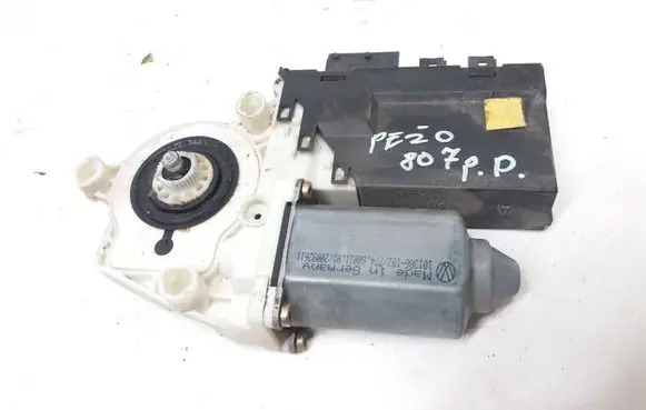 Peugeot 807 Front door window regulator motor 1488737080 101386102 991728203