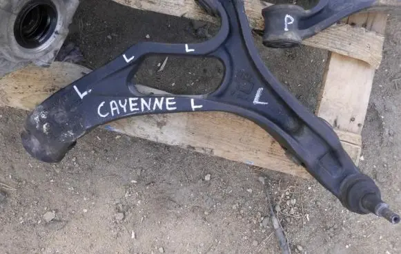 Porsche Cayenne (9PA) Front lower control arm/wishbone