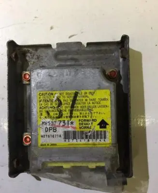 Mitsubishi Outlander Airbag control unit/module W2T61671A