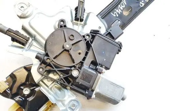 Opel Insignia A Front door window regulator motor 966432103 966432-103