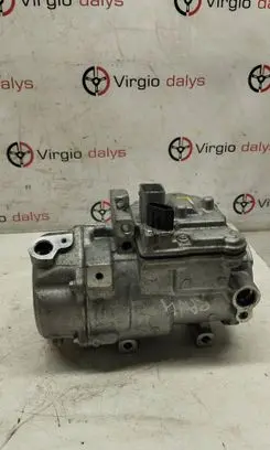 Toyota RAV 4 (XA40) Air conditioning (A/C) compressor (pump) 0422000533