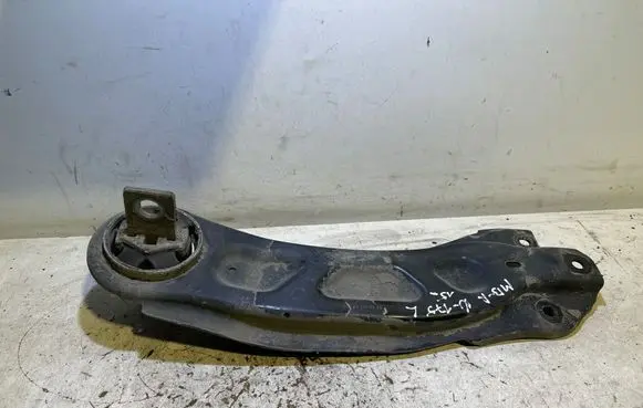 Mercedes-Benz A W176 Rear control arm