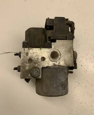 Audi A4 S4 B5 8D ABS Pump 8E0614111 0265216411