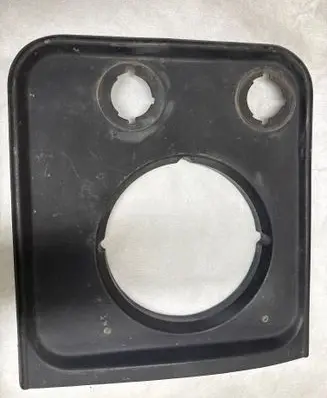 Land Rover Defender Under headlight/headlamp trim BTR784950