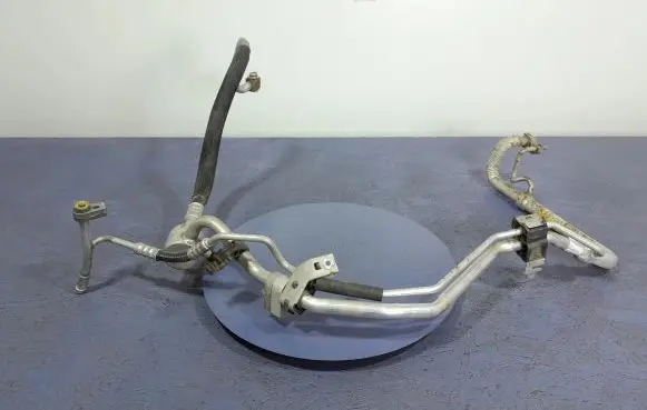 Ford Kuga II Air conditioning (A/C) pipe/hose FV41-19A834-NA