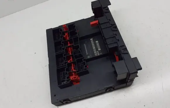 Volkswagen Touran I Comfort/convenience module 3C0937049D