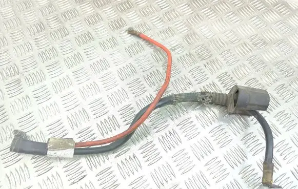 Volkswagen Caddy Positive cable (battery)