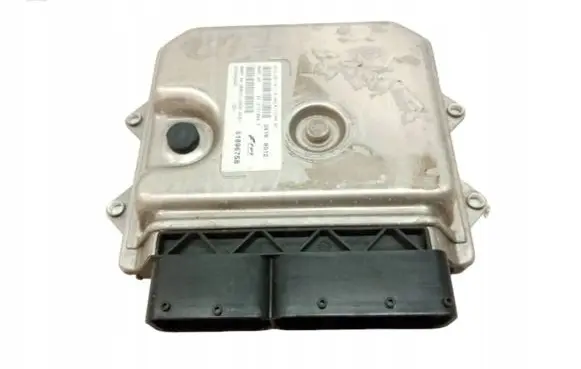 Alfa Romeo Giulietta Engine control unit/module 51896758