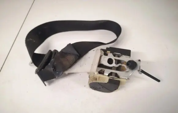 Opel Astra G Front seatbelt 90560635