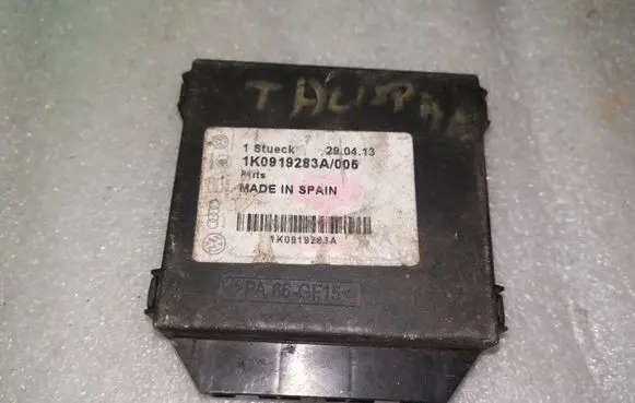 Volkswagen Touran I Parking PDC control unit/module 1K0919283A 0263004065