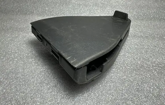 Audi A4 S4 B6 8E 8H Hazard Warning Triangle Mounting Bracket 8E5860285