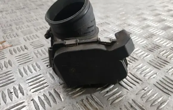 BMW 5 E60 E61 Throttle valve 7556118