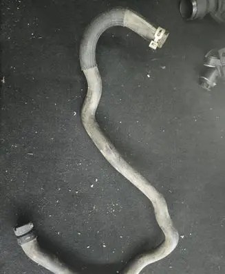 Citroen C3 Aircross Engine coolant pipe/hose 9675881380