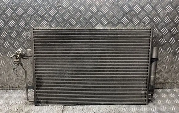 A/C cooling radiator (condenser)
