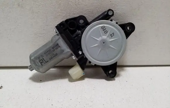 KIA Soul Rear door window regulator motor 83450B2000 DH2621006210
