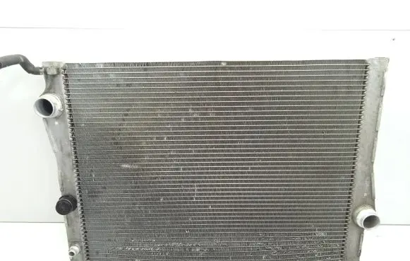 BMW X5 E70 Coolant radiator 7533472 R5185002