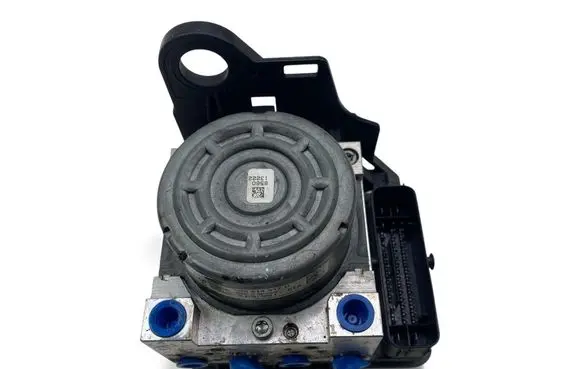 Volkswagen Golf VII ABS Pump 5Q0614517D 5Q0907379E