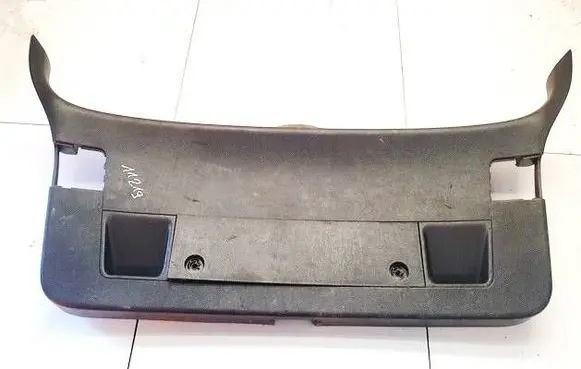 Volkswagen PASSAT B6 Other trunk/boot trim element 3C9867605D