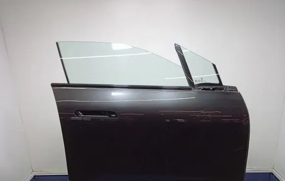 BMW iX Front door