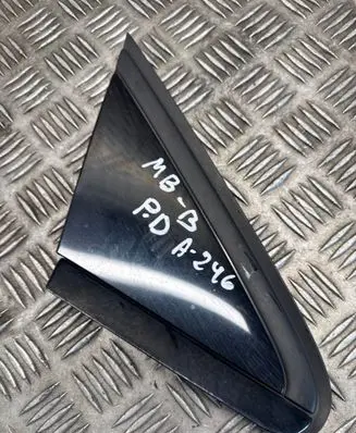 Mercedes-Benz B W246 W242 Fender end trim A2466900887 A2466900387