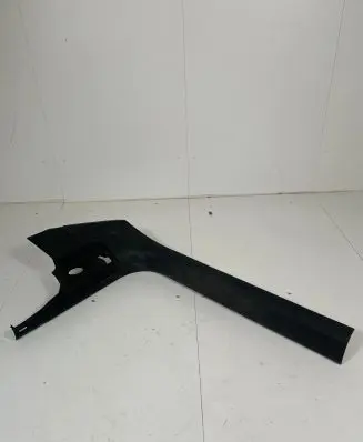 Audi Q3 8U Front sill trim cover 8U1867271