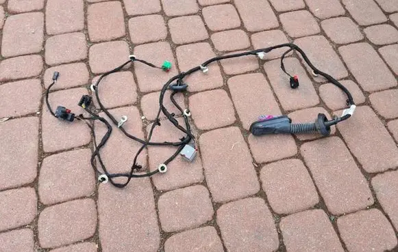 Opel Insignia B Fuel injector wires 39153161