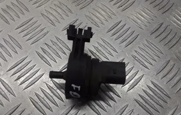 Volkswagen Fox Vacuum valve 6Q0133519A