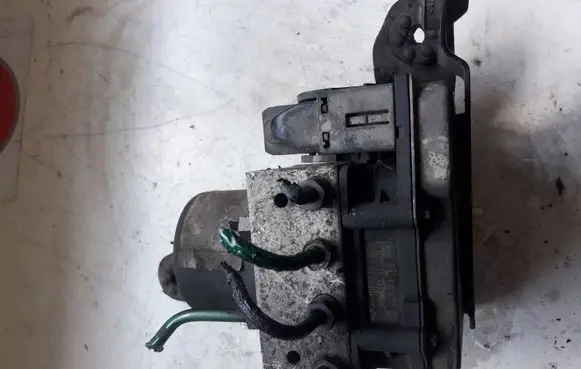 Renault Scenic II - Grand scenic II ABS Pump