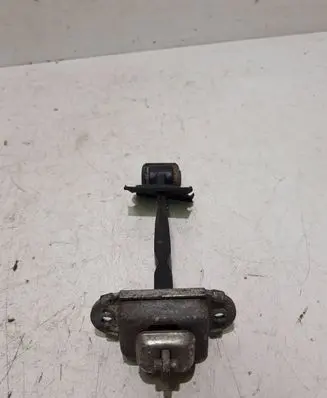 Skoda Octavia Mk2 (1Z) Front door check strap stopper