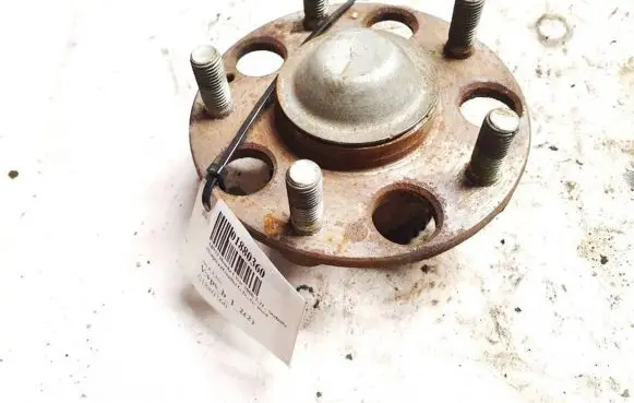 Honda Civic Rear wheel hub