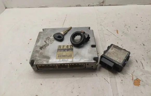 Mazda 323 F Engine ECU kit and lock set RF4D18881 2758005380 BJ3D676G2G