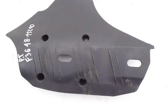 BMW 4 F36 Gran coupe Rear underbody cover/under tray 6796138