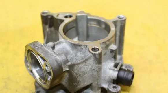 Seat Leon (5F) Vacuum pump 06K145100P