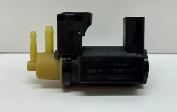 Volvo S60 Turbo solenoid valve 31339808 70466400 14T254