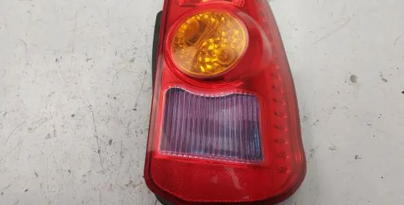 Mitsubishi Space Star Tailgate rear/tail lights 913174