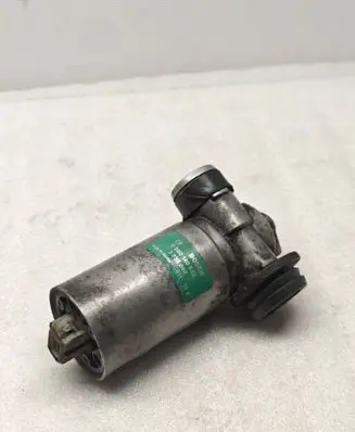 BMW 5 E39 Idle control valve (regulator) 1733090 0280140532